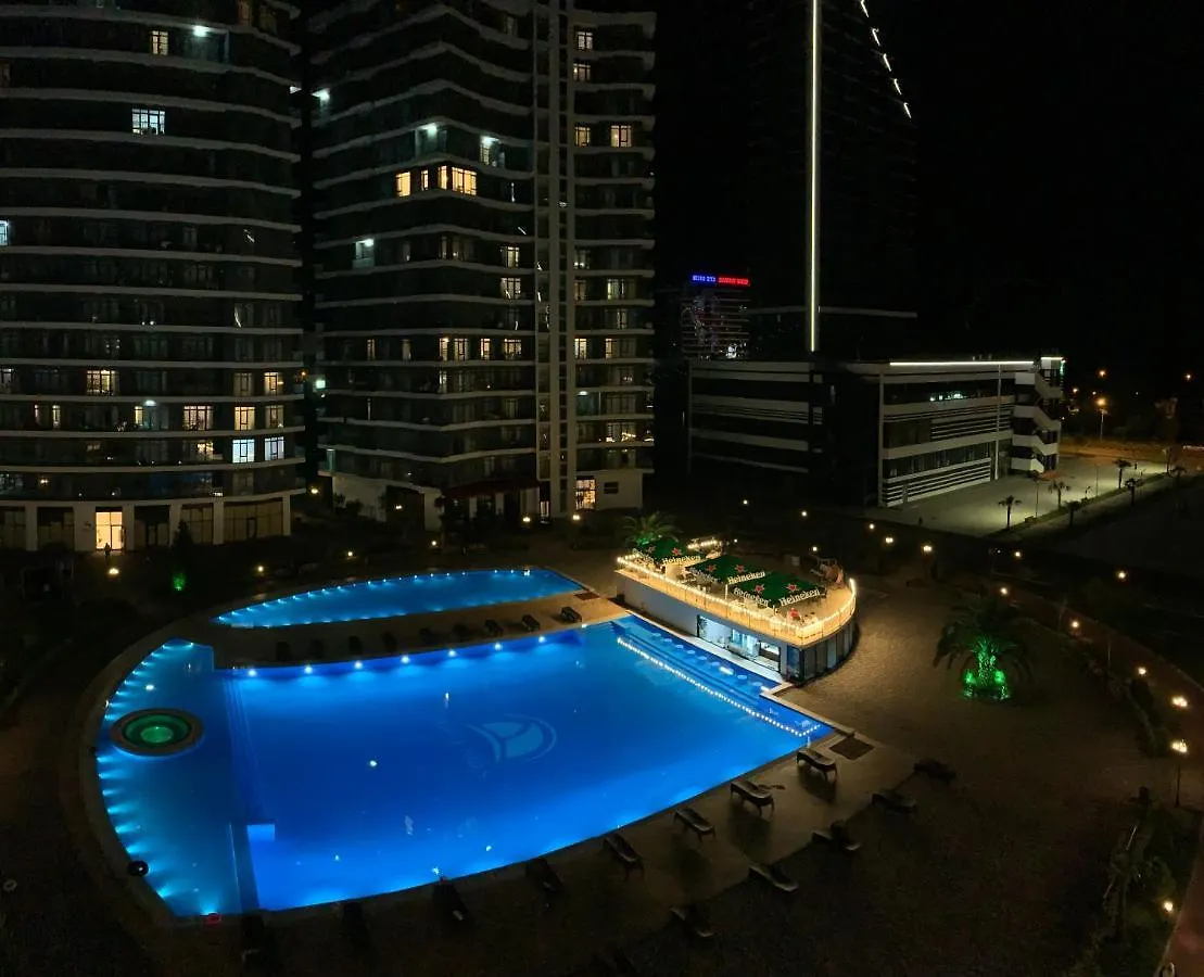White Sails Apartment 巴统